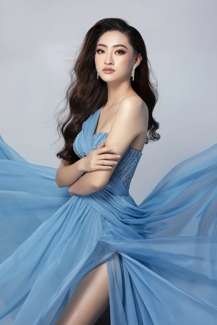 Miss World 2019: Hé lộ chiếc đầm Lương Thuỳ Linh sẽ mặc thi Top Model - Ảnh 3. Miss World 2019: Hé lộ chiếc đầm Lương Thuỳ Linh sẽ mặc thi Top Model - Ảnh 3.