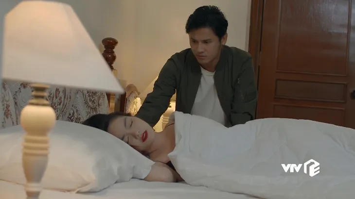 Tiệm ăn dì ghẻ - Tập 6: Thương vụ mua bán bất thành, Thiên Kim bị chồng hắt hủi vì hết giá trị lợi dụng - Ảnh 6. Tiệm ăn dì ghẻ - Tập 6: Thương vụ mua bán bất thành, Thiên Kim bị chồng hắt hủi vì hết giá trị lợi dụng - Ảnh 6.