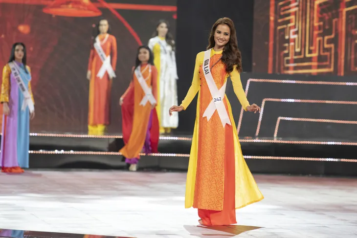Top 45 trình diễn áo dài đẹp hớp hồn tại Bán kết Hoa hậu Hoàn vũ Việt Nam 2019 - Ảnh 12. Top 45 trình diễn áo dài đẹp hớp hồn tại Bán kết Hoa hậu Hoàn vũ Việt Nam 2019 - Ảnh 12.