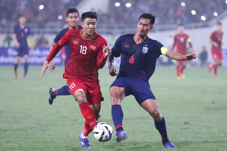 U22 Việt Nam - U22 Thái Lan: Giành quyền vào bán kết (15h ngày 05/12, trực tiếp VTV6 và VTV5 Tây Nguyên) - Ảnh 2. U22 Việt Nam - U22 Thái Lan: Giành quyền vào bán kết (15h ngày 05/12, trực tiếp VTV6 và VTV5 Tây Nguyên) - Ảnh 2.