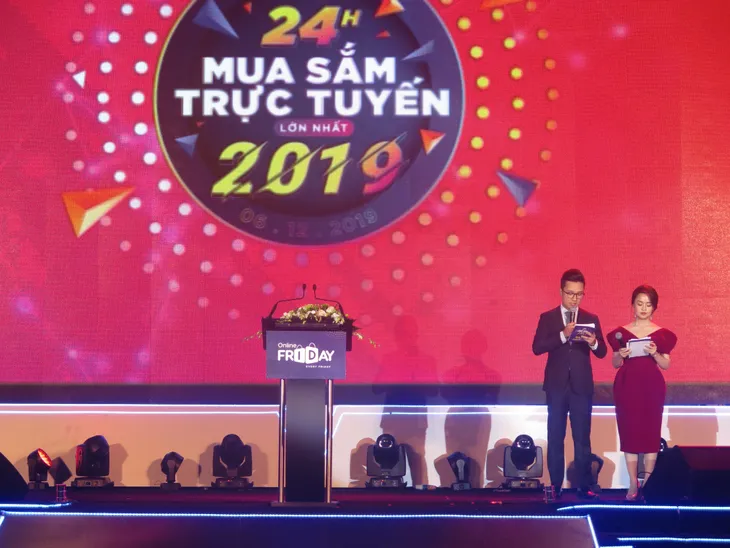 Hơn 50.000 mặt hàng giảm giá đến 70% tại Ngày mua sắm trực tuyến Online Friday 2019 - Ảnh 2. Hơn 50.000 mặt hàng giảm giá đến 70% tại Ngày mua sắm trực tuyến Online Friday 2019 - Ảnh 2.