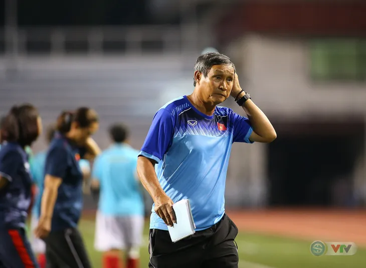 ẢNH: ĐT nữ Việt Nam rèn quân, quyết thắng Thái Lan trận chung kết SEA Games 30 - Ảnh 6. ẢNH: ĐT nữ Việt Nam rèn quân, quyết thắng Thái Lan trận chung kết SEA Games 30 - Ảnh 6.