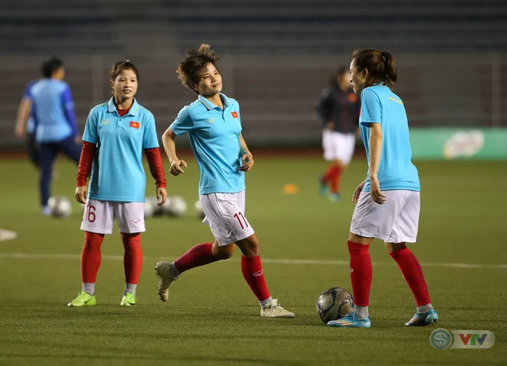 ẢNH: ĐT nữ Việt Nam rèn quân, quyết thắng Thái Lan trận chung kết SEA Games 30 - Ảnh 4. ẢNH: ĐT nữ Việt Nam rèn quân, quyết thắng Thái Lan trận chung kết SEA Games 30 - Ảnh 4.