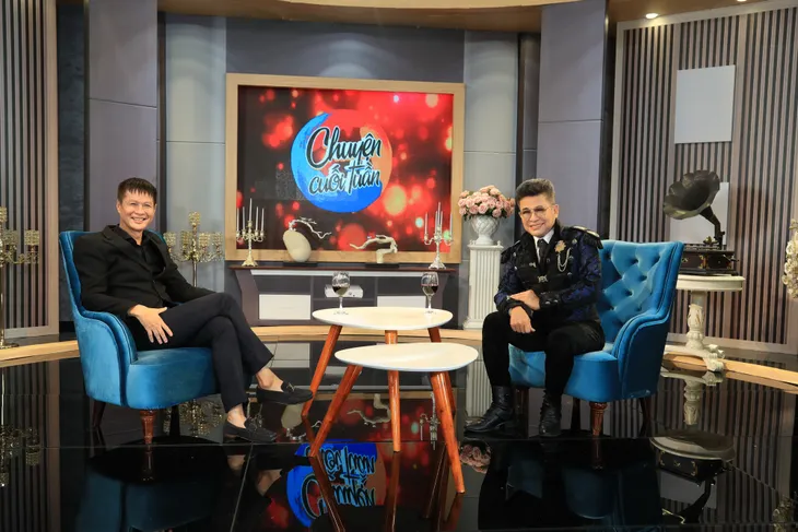 MC Thanh Bạch chê Lê Hoàng không đạt chuẩn làm MC nhưng vẫn đắt show - Ảnh 1. MC Thanh Bạch chê Lê Hoàng không đạt chuẩn làm MC nhưng vẫn đắt show - Ảnh 1.