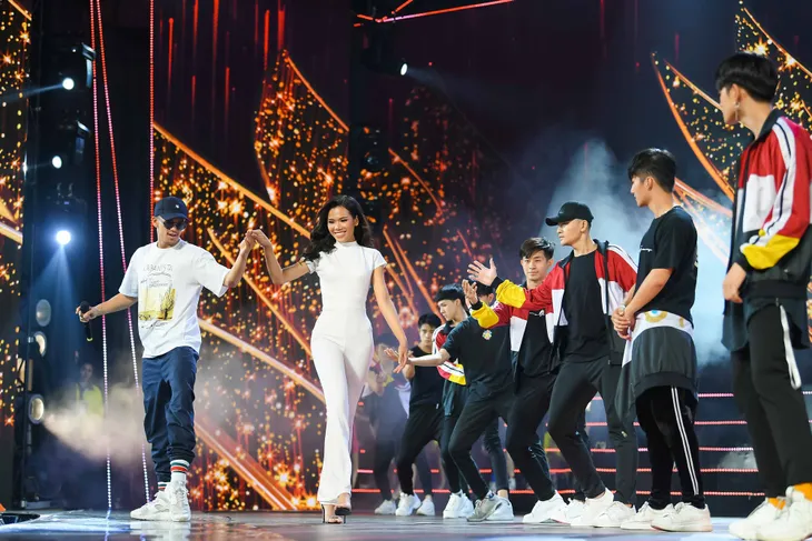 Đón xem Chung kết Hoa hậu Hoàn vũ Việt Nam 2019 (20h10, VTV1) - Ảnh 7. Đón xem Chung kết Hoa hậu Hoàn vũ Việt Nam 2019 (20h10, VTV1) - Ảnh 7.