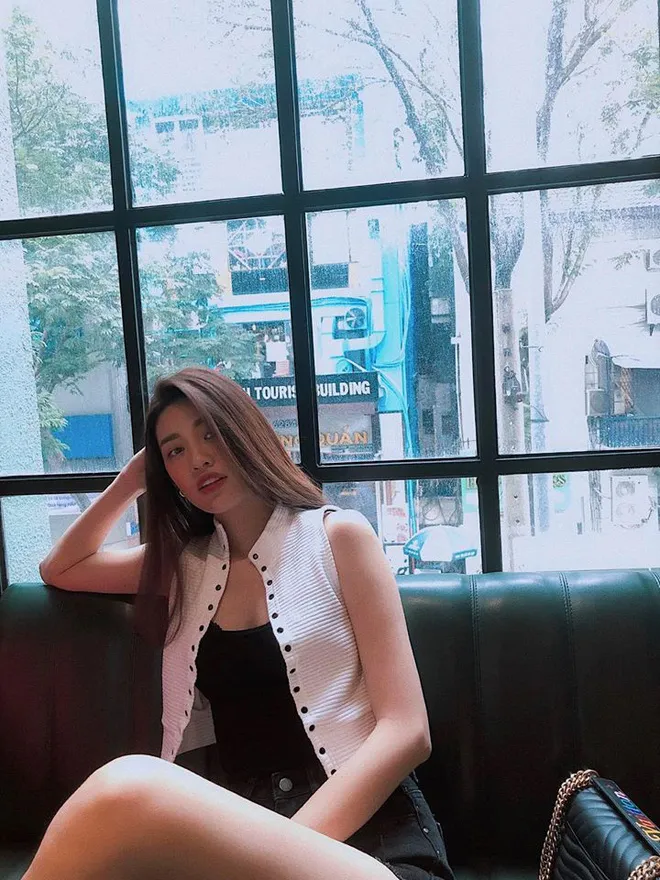 Nhan sắc đời thường của tân Hoa hậu Hoàn vũ Việt Nam Nguyễn Trần Khánh Vân - Ảnh 1. Nhan sắc đời thường của tân Hoa hậu Hoàn vũ Việt Nam Nguyễn Trần Khánh Vân - Ảnh 1.