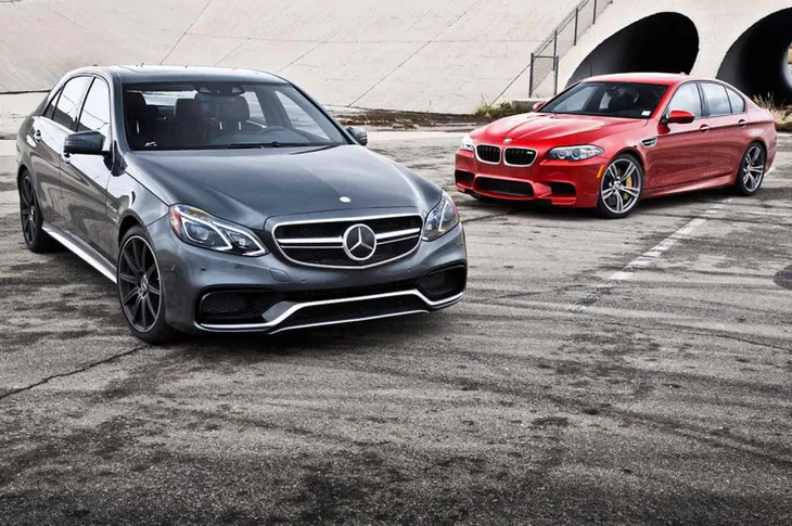 Mercedes-Benz và BMW hướng tới kết quả kinh doanh khả quan trong năm 2019 - Ảnh 1. Mercedes-Benz và BMW hướng tới kết quả kinh doanh khả quan trong năm 2019 - Ảnh 1.