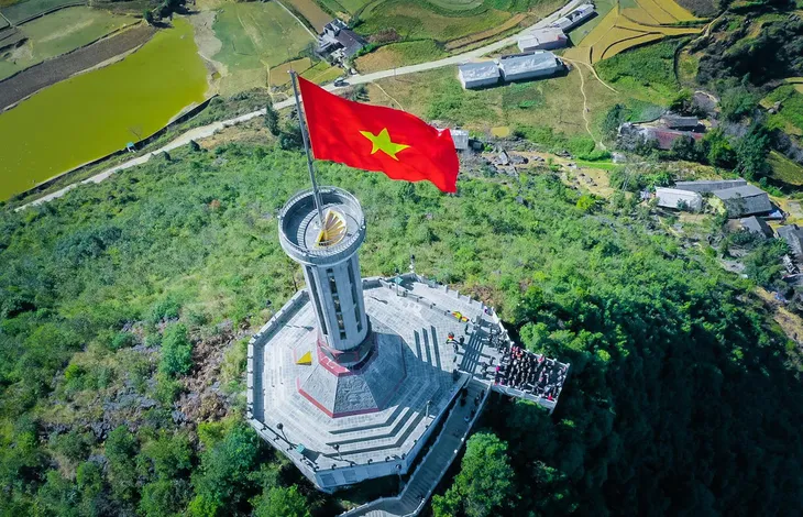 Những ký ức không thể quên trong hành trình 1.000km lịch sử - Ảnh 12. Những ký ức không thể quên trong hành trình 1.000km lịch sử - Ảnh 12.