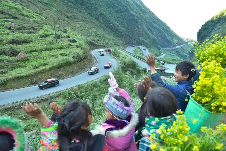 Những ký ức không thể quên trong hành trình 1.000km lịch sử - Ảnh 9. Những ký ức không thể quên trong hành trình 1.000km lịch sử - Ảnh 9.