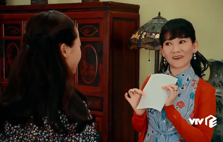 Nước mắt loài cỏ dại - Tập 8: Bị cả nhà chồng ruồng rẫy, Ngọc ấm ức treo cổ tự vẫn - Ảnh 6. Nước mắt loài cỏ dại - Tập 8: Bị cả nhà chồng ruồng rẫy, Ngọc ấm ức treo cổ tự vẫn - Ảnh 6.
