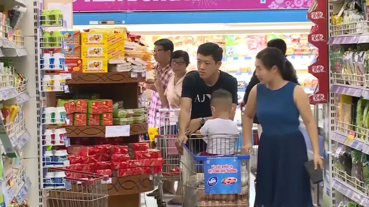 Đảm bảo cân đối cung cầu thị trường dịp Tết Nguyên đán 2020 - Ảnh 1. Đảm bảo cân đối cung cầu thị trường dịp Tết Nguyên đán 2020 - Ảnh 1.