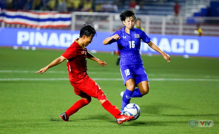 ẢNH: ĐT nữ Việt Nam thắng kịch tính trước Thái Lan, giành HCV bóng đá nữ SEA Games 30 - Ảnh 9. ẢNH: ĐT nữ Việt Nam thắng kịch tính trước Thái Lan, giành HCV bóng đá nữ SEA Games 30 - Ảnh 9.