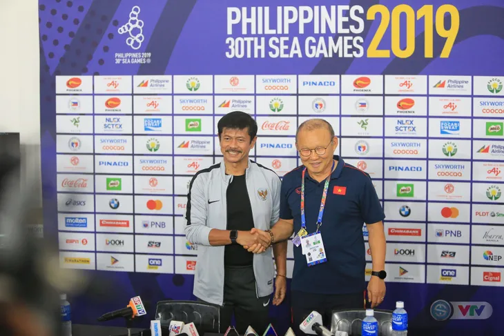 HLV Park Hang Seo đặt quyết tâm giành HCV SEA Games 30 - Ảnh 2. HLV Park Hang Seo đặt quyết tâm giành HCV SEA Games 30 - Ảnh 2.