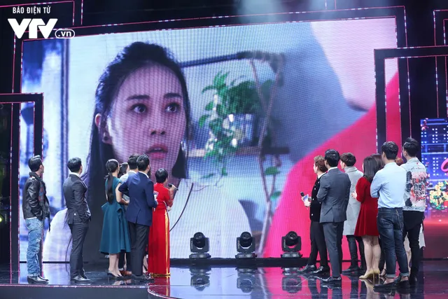 Hồng Diễm hóa dượng đây, Anh Tuấn làm Quỳnh búp bê... phiên bản hài hước - Ảnh 3. Hồng Diễm hóa dượng đây, Anh Tuấn làm Quỳnh búp bê... phiên bản hài hước - Ảnh 3.