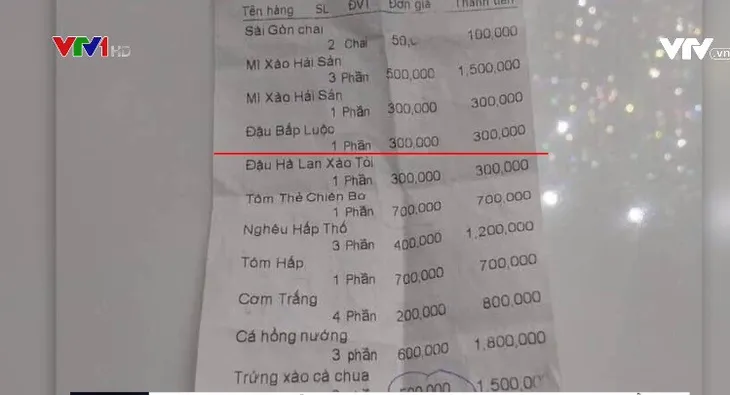 Nhà hàng “chặt chém” khách du lịch: Trứng xào cà chua giá 500.000 đồng/phần, cơm trắng 200.000 đồng/phần - Ảnh 1. Nhà hàng “chặt chém” khách du lịch: Trứng xào cà chua giá 500.000 đồng/phần, cơm trắng 200.000 đồng/phần - Ảnh 1.