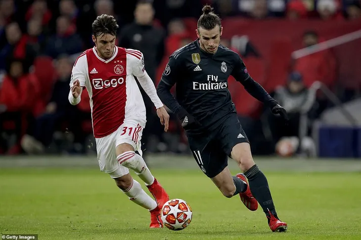 Kết quả vòng 1/8 Champions League sáng 14/02 - Ảnh 2. Kết quả vòng 1/8 Champions League sáng 14/02 - Ảnh 2.
