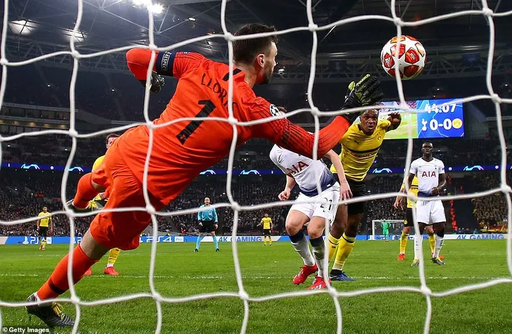 Vòng 1/8 Champions League: Hiệp 2 bùng nổ, Tottenham nhấn chím Dortmund - Ảnh 1. Vòng 1/8 Champions League: Hiệp 2 bùng nổ, Tottenham nhấn chím Dortmund - Ảnh 1.