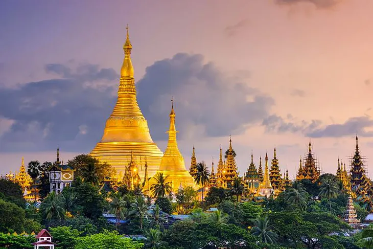 Những ngôi chùa nổi tiếng bạn nên đến hành hương đầu năm - Ảnh 1. Những ngôi chùa nổi tiếng bạn nên đến hành hương đầu năm - Ảnh 1.