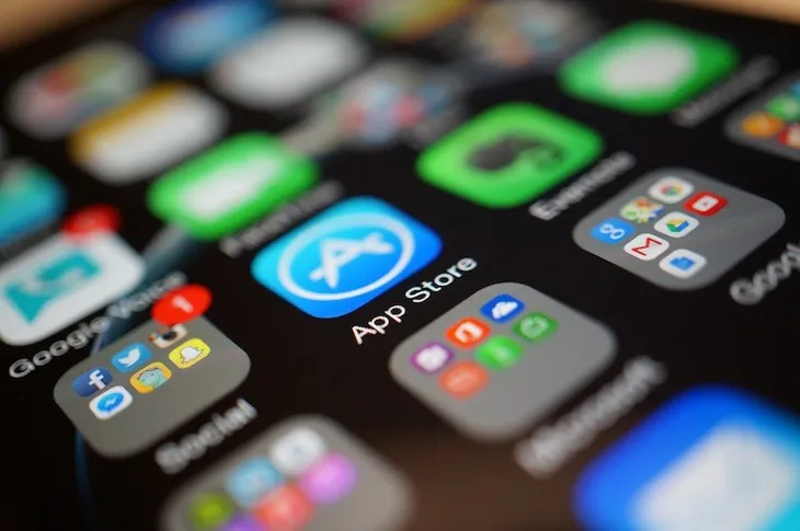 Apple đã sẵn sàng cho thời kỳ hậu iPhone - Ảnh 1. Apple đã sẵn sàng cho thời kỳ hậu iPhone - Ảnh 1.
