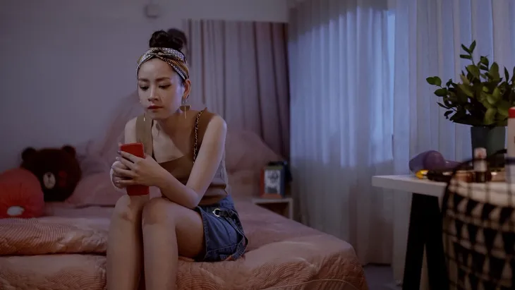 Hơn 100 trang phục trong phim Mối tình đầu của tôi được bán để giúp đỡ trẻ em hở hàm ếch - Ảnh 2. Hơn 100 trang phục trong phim Mối tình đầu của tôi được bán để giúp đỡ trẻ em hở hàm ếch - Ảnh 2.