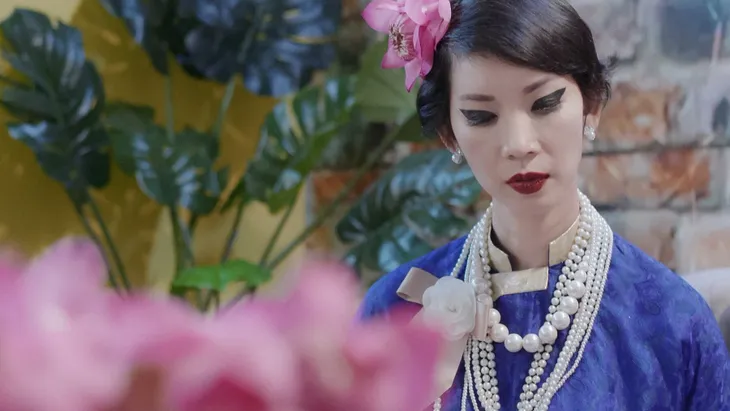 Ngắm những bộ cánh siêu mốt của Tổng biên tập Lala trong Mối tình đầu của tôi - Ảnh 14. Ngắm những bộ cánh siêu mốt của Tổng biên tập Lala trong Mối tình đầu của tôi - Ảnh 14.