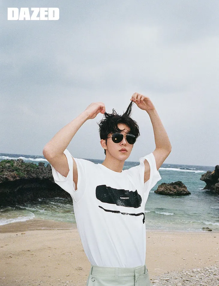 Nam Joo Hyuk và Han Ji Min siêu đẹp đôi dù cách nhau 12 tuổi - Ảnh 4. Nam Joo Hyuk và Han Ji Min siêu đẹp đôi dù cách nhau 12 tuổi - Ảnh 4.