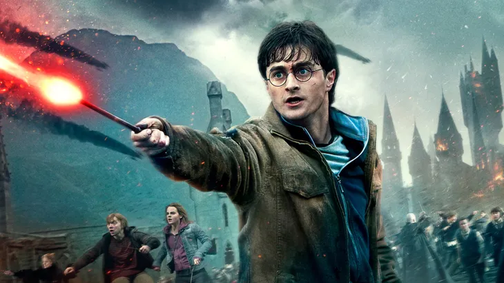 Daniel Radcliffe từng nghiện rượu vì nổi tiếng quá sớm - Ảnh 1. Daniel Radcliffe từng nghiện rượu vì nổi tiếng quá sớm - Ảnh 1.