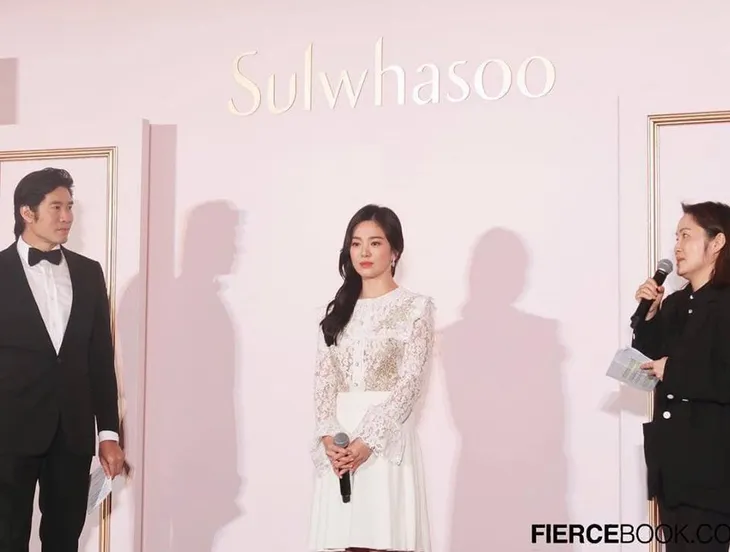 Song Hye Kyo tuyên bố ngừng đóng phim trong năm 2019 - Ảnh 9. Song Hye Kyo tuyên bố ngừng đóng phim trong năm 2019 - Ảnh 9.