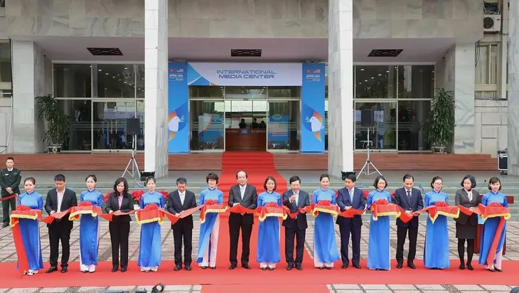 Trung tâm báo chí quốc tế phục vụ Hội nghị thượng đỉnh Mỹ-Triều được trang bị hiện đại nhất - Ảnh 1. Trung tâm báo chí quốc tế phục vụ Hội nghị thượng đỉnh Mỹ-Triều được trang bị hiện đại nhất - Ảnh 1.