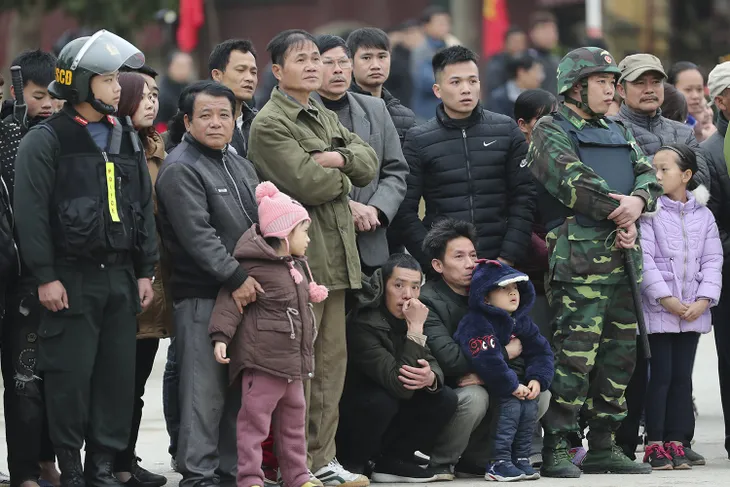 Phóng viên đã đợi Chủ tịch Kim Jong-un ở ga Đồng Đăng như thế nào? - Ảnh 7. Phóng viên đã đợi Chủ tịch Kim Jong-un ở ga Đồng Đăng như thế nào? - Ảnh 7.