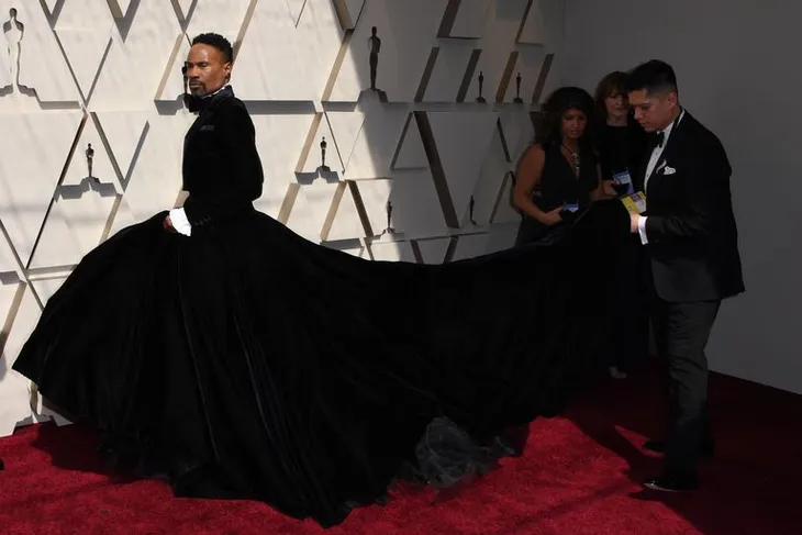 Đây là bộ cánh độc nhất trên thảm đỏ Oscar 2019 - Ảnh 4. Đây là bộ cánh độc nhất trên thảm đỏ Oscar 2019 - Ảnh 4.