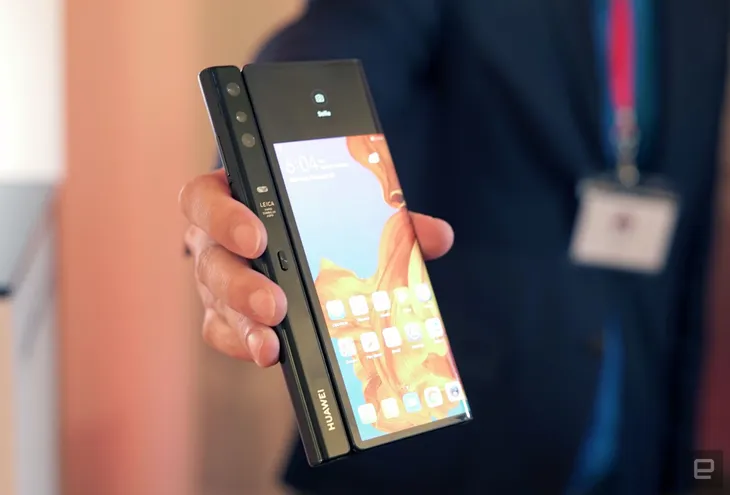 Đừng mua smartphone màn hình gập trong năm 2019! - Ảnh 2. Đừng mua smartphone màn hình gập trong năm 2019! - Ảnh 2.
