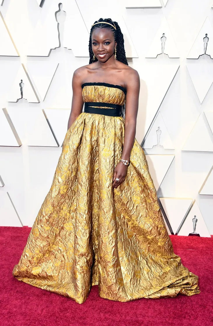 Thảm đỏ Oscar 2019: Dàn mỹ nhân lộng lẫy hội tụ - Ảnh 10. Thảm đỏ Oscar 2019: Dàn mỹ nhân lộng lẫy hội tụ - Ảnh 10.