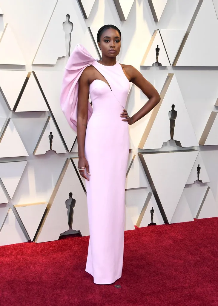 Thảm đỏ Oscar 2019: Dàn mỹ nhân lộng lẫy hội tụ - Ảnh 8. Thảm đỏ Oscar 2019: Dàn mỹ nhân lộng lẫy hội tụ - Ảnh 8.
