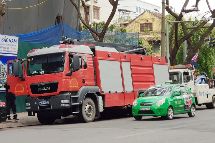 Tăng cường an ninh tại Hà Nội sẵn sàng cho Hội nghị Thượng đỉnh Mỹ - Triều lần 2 - Ảnh 3. Tăng cường an ninh tại Hà Nội sẵn sàng cho Hội nghị Thượng đỉnh Mỹ - Triều lần 2 - Ảnh 3.