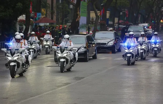 vna_potal_thuong_dinh_my-trieu_2019_chu_tich_trieu_tien_kim_jong-un_den_tham_dai_su_quan_trieu_tien_tai_viet_nam_3737227