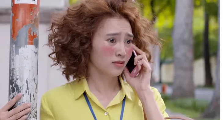 Mối tình đầu của tôi - Tập 21: Mẹ An Chi coi Hạ Linh là con gái cưng xinh đẹp - Ảnh 3. Mối tình đầu của tôi - Tập 21: Mẹ An Chi coi Hạ Linh là con gái cưng xinh đẹp - Ảnh 3.