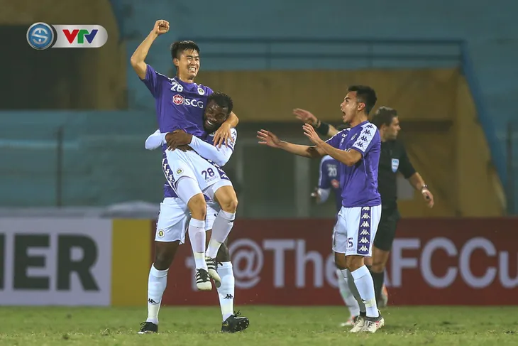 AFC Cup 2019, CLB Hà Nội 10-0 Nagaworld: Khởi đầu ấn tượng! - Ảnh 2. AFC Cup 2019, CLB Hà Nội 10-0 Nagaworld: Khởi đầu ấn tượng! - Ảnh 2.