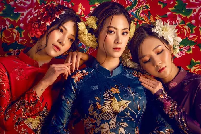 Dàn mỹ nhân Chạy trốn thanh xuân cực xinh trong loạt ảnh đón Tết - Ảnh 2. Dàn mỹ nhân Chạy trốn thanh xuân cực xinh trong loạt ảnh đón Tết - Ảnh 2.