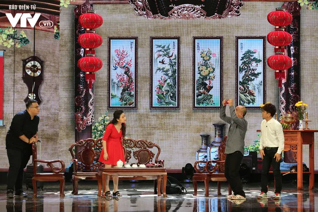 Gala cười 2019: 4 tiểu phẩm hài tràn ngập tiếng cười dịp Tết Kỷ Hợi - Ảnh 7. Gala cười 2019: 4 tiểu phẩm hài tràn ngập tiếng cười dịp Tết Kỷ Hợi - Ảnh 7.