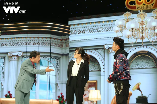 Xuân Bắc khóc nghẹn vì bố Tự Long, Quang Thắng ở Gala cười 2019 - Ảnh 16. Xuân Bắc khóc nghẹn vì bố Tự Long, Quang Thắng ở Gala cười 2019 - Ảnh 16.
