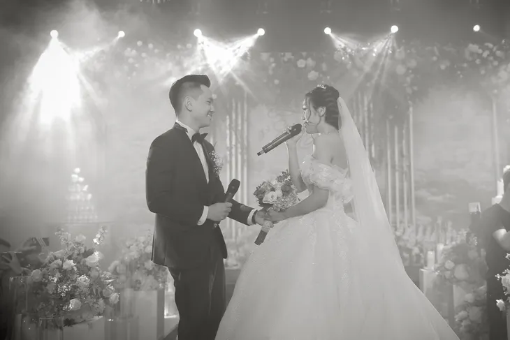 Những khoảnh khắc ngọt ngào tại đám cưới của MC Hoàng Quân - Ảnh 5. Những khoảnh khắc ngọt ngào tại đám cưới của MC Hoàng Quân - Ảnh 5.