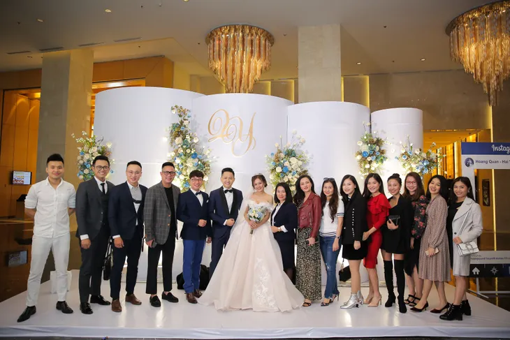 Những khoảnh khắc ngọt ngào tại đám cưới của MC Hoàng Quân - Ảnh 13. Những khoảnh khắc ngọt ngào tại đám cưới của MC Hoàng Quân - Ảnh 13.