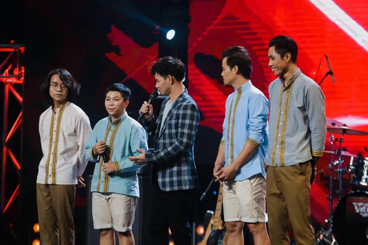 Mượn sóng truyền hình, Mỹ Linh “tố” chồng khó tính - Ảnh 7. Mượn sóng truyền hình, Mỹ Linh “tố” chồng khó tính - Ảnh 7.