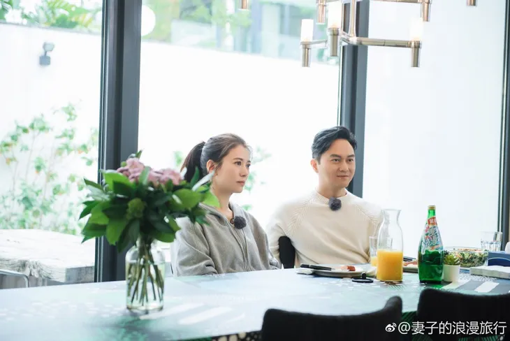 Dù lấy phải cô vợ hổ báo, Trương Trí Lâm vẫn thấy mình may mắn - Ảnh 3. Dù lấy phải cô vợ hổ báo, Trương Trí Lâm vẫn thấy mình may mắn - Ảnh 3.