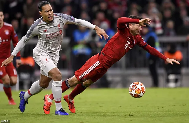 Thắng cách biệt Bayern Munich, Liverpool giành quyền vào tứ kết Champions League - Ảnh 1. Thắng cách biệt Bayern Munich, Liverpool giành quyền vào tứ kết Champions League - Ảnh 1.