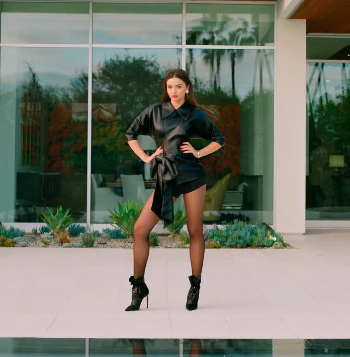 Miranda Kerr sẽ không mua xe hơi cho con trai - Ảnh 1. Miranda Kerr sẽ không mua xe hơi cho con trai - Ảnh 1.