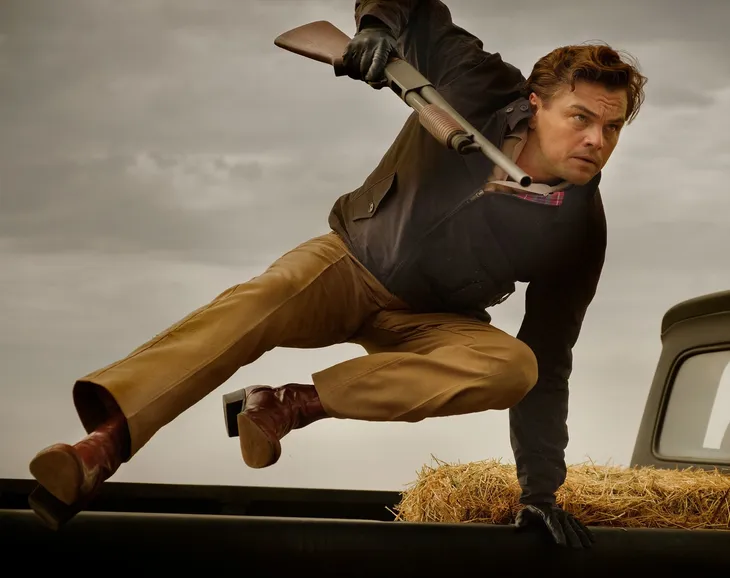 “Once Upon A Time In Hollywood” sắp tung trailer, hứa hẹn bom tấn mới của Leonardo Dicaprio - Ảnh 2. “Once Upon A Time In Hollywood” sắp tung trailer, hứa hẹn bom tấn mới của Leonardo Dicaprio - Ảnh 2.