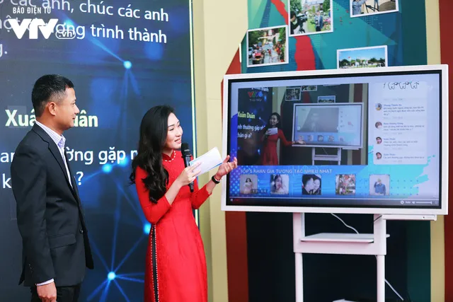 Bữa trưa vui vẻ: Cuộc hội ngộ bất ngờ giữa các PV thường trú Đài THVN tại nước ngoài - Ảnh 12. Bữa trưa vui vẻ: Cuộc hội ngộ bất ngờ giữa các PV thường trú Đài THVN tại nước ngoài - Ảnh 12.