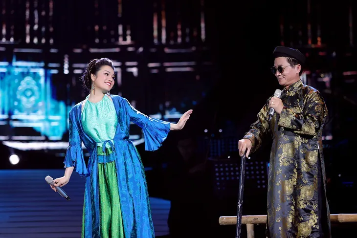 Tân Nhàn khiến khán giả ngỡ ngàng vì tài biến hóa trong liveshow Trở về - Ảnh 12. Tân Nhàn khiến khán giả ngỡ ngàng vì tài biến hóa trong liveshow Trở về - Ảnh 12.